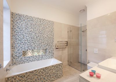 Leigh Woollatt Interior Design – Bathroom Designs